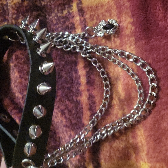 Spiked chain choker - Picture 2 of 2